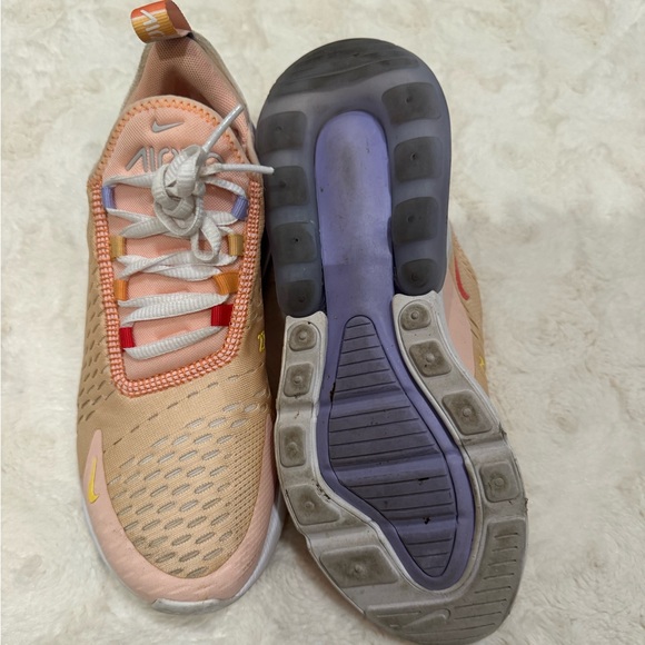Nike Air Max 270 Washed Coral - Picture 4 of 7